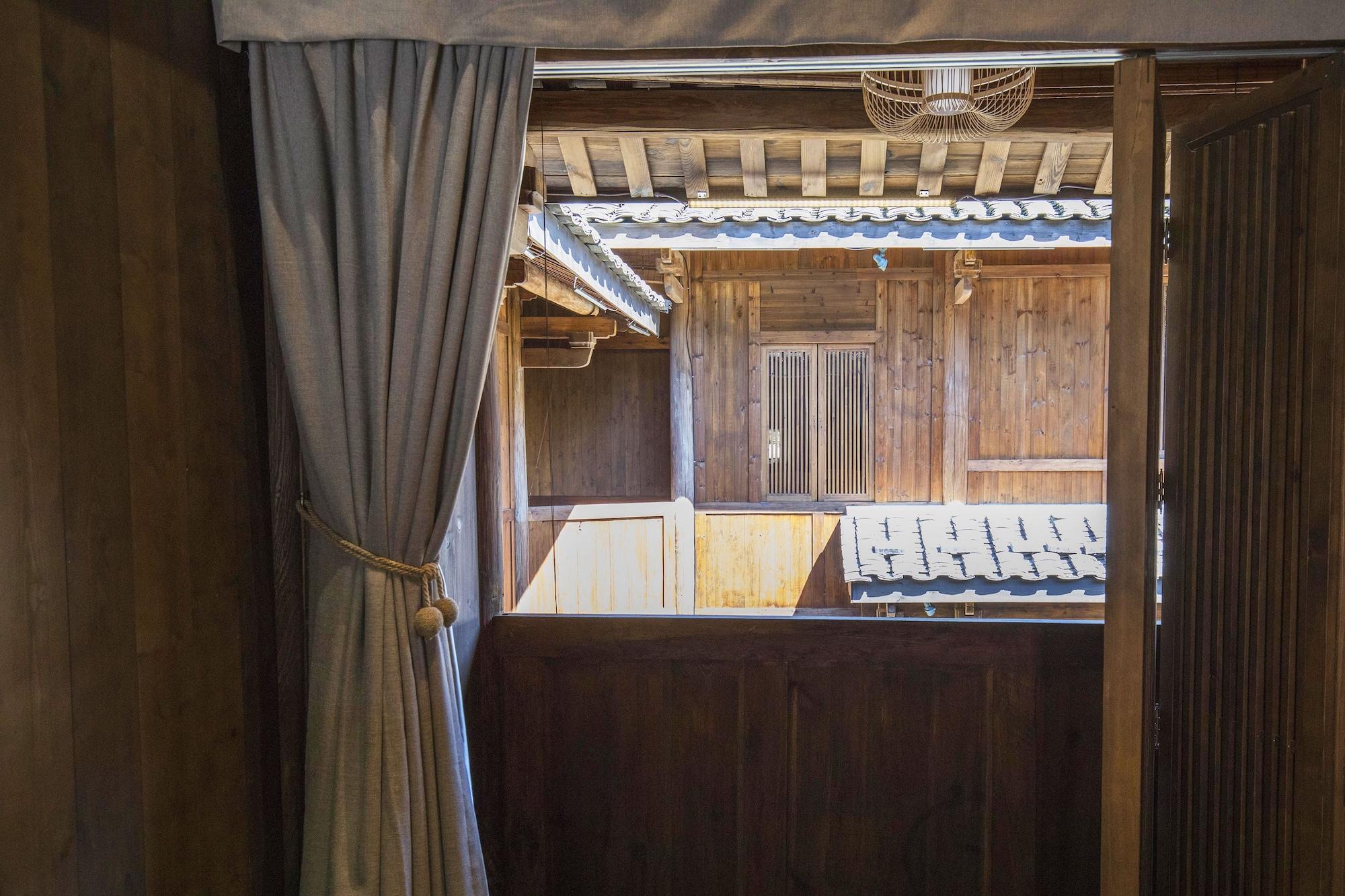 ホテル Qingpu Nanjing Taxia Culture Retreat ショウ州市 エクステリア 写真